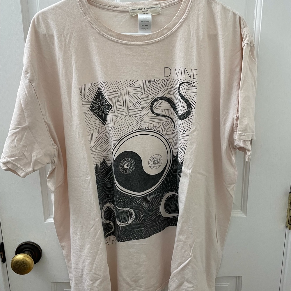 urban outfitters divine pairs oversized t shirt